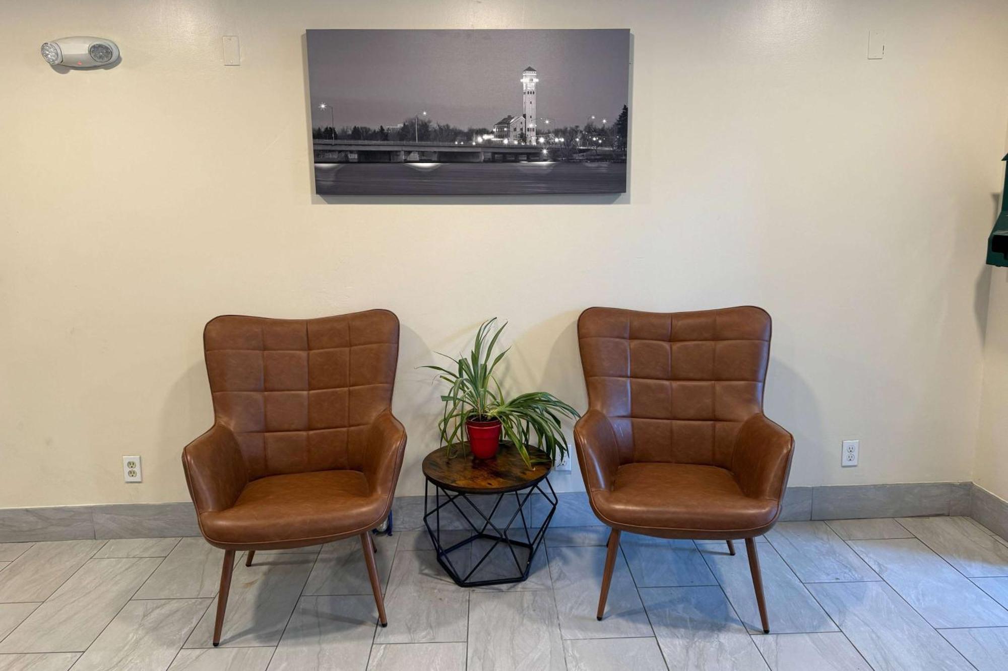 Baymont By Wyndham Great Falls City Center Екстер'єр фото