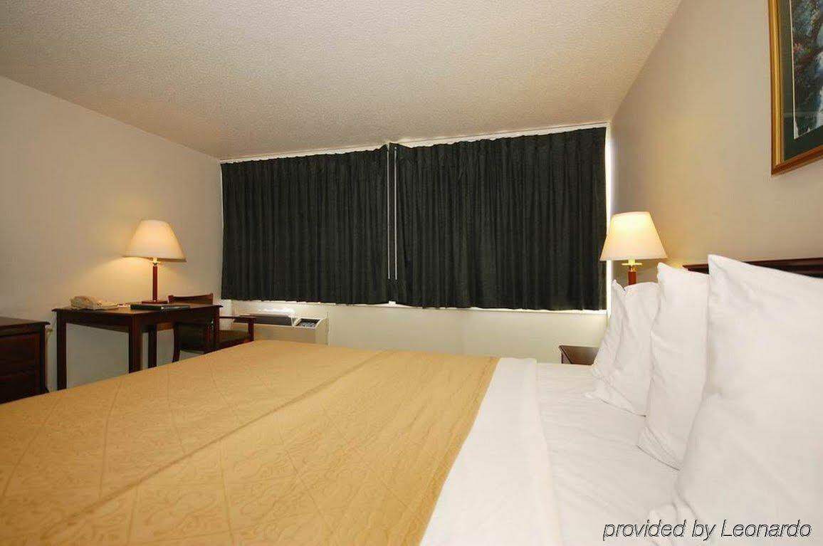 Baymont By Wyndham Great Falls City Center Екстер'єр фото